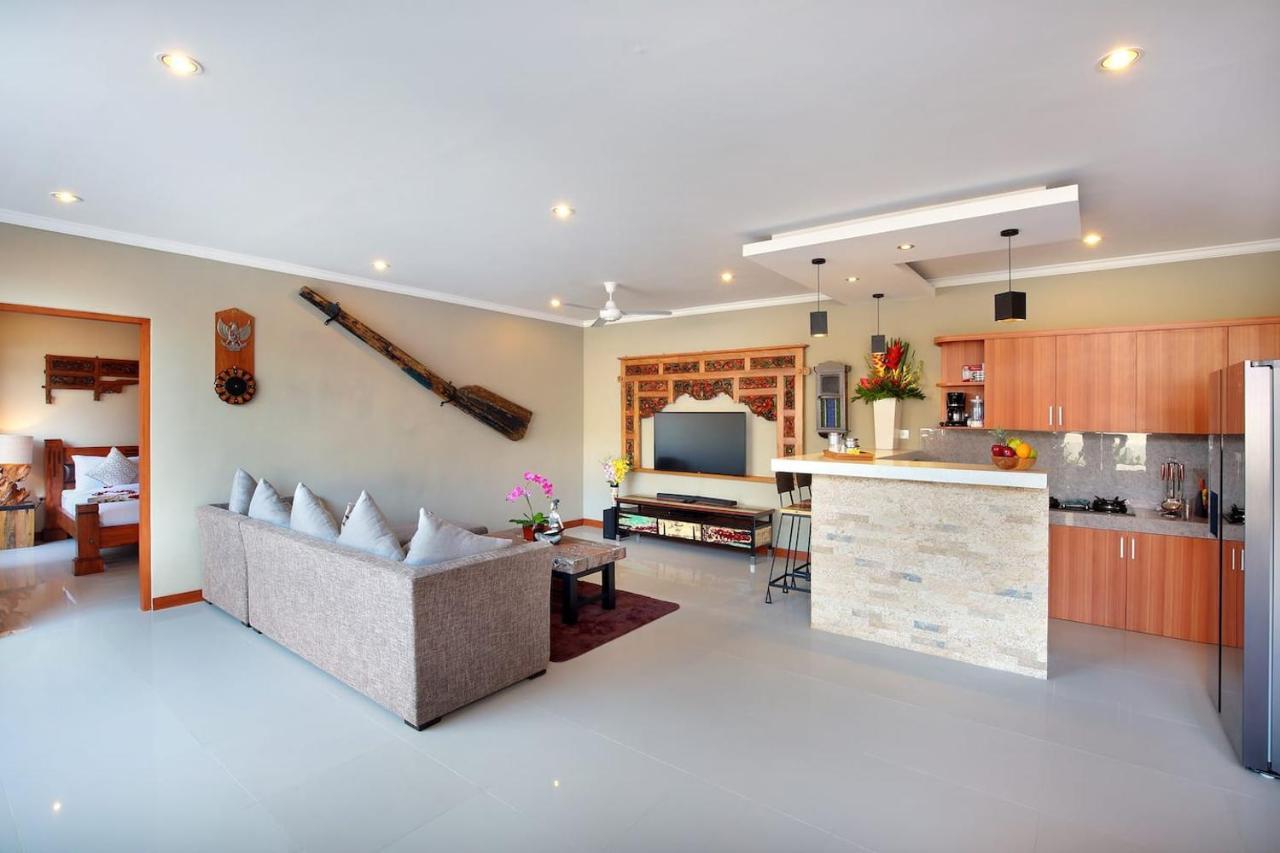 Kae Villa Anggrek Seminyak  Exterior photo